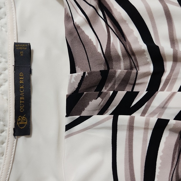 Outback Red Blouse EUC - Picture 2 of 6